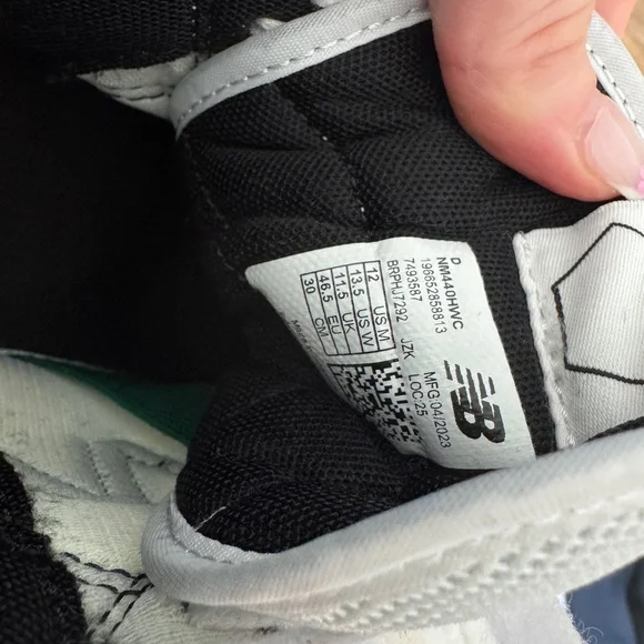 New Balance White Sneakers with Green Trim - Picture 5 of 5